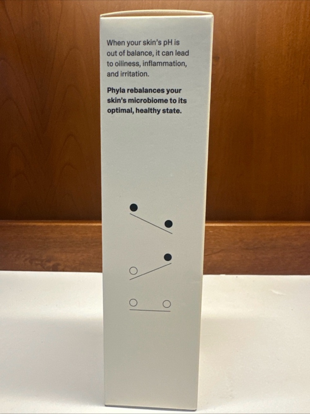 PHYLA pH Balancing Gel Cleanser 120ml Microbiome Acne Face Wash NEW IN BOX - Picture 4 of 4